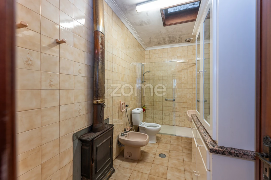 Moradia T2 para Venda em Grijó e Sermonde Foto 9