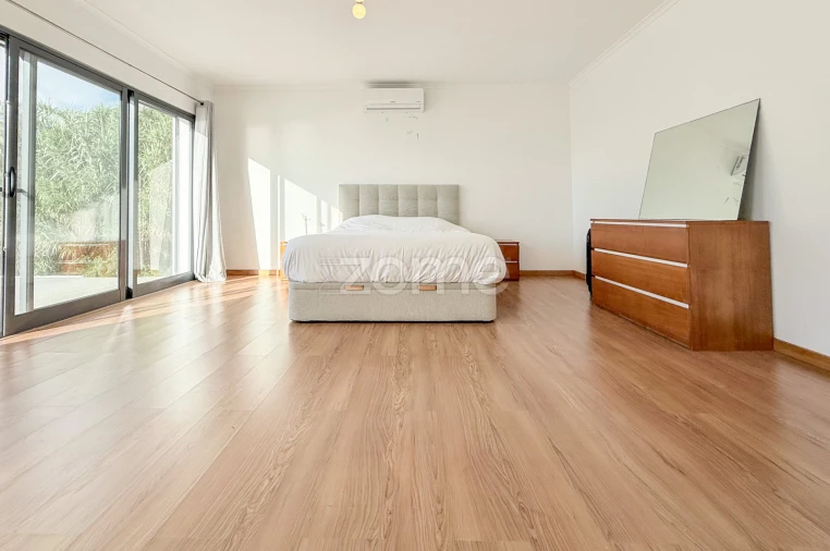 Moradia T5 para Venda em Ginetes Foto 22