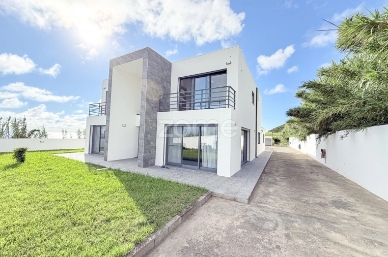 Moradia T5 para Venda em Ginetes