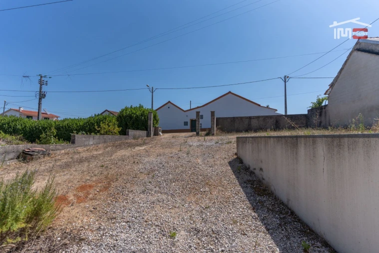 Moradia T6 para Venda em Atouguia Foto 9