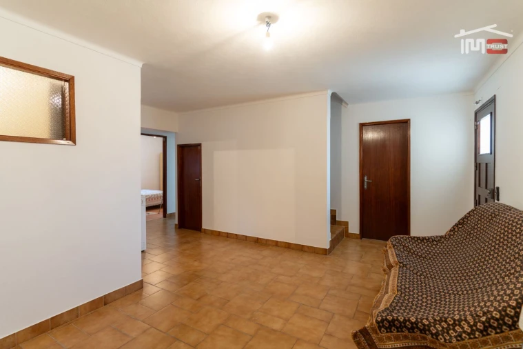 Moradia T6 para Venda em Atouguia Foto 3