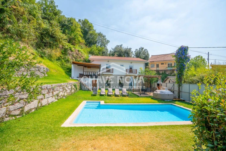 Terreno para Venda em Valdosende Foto 2