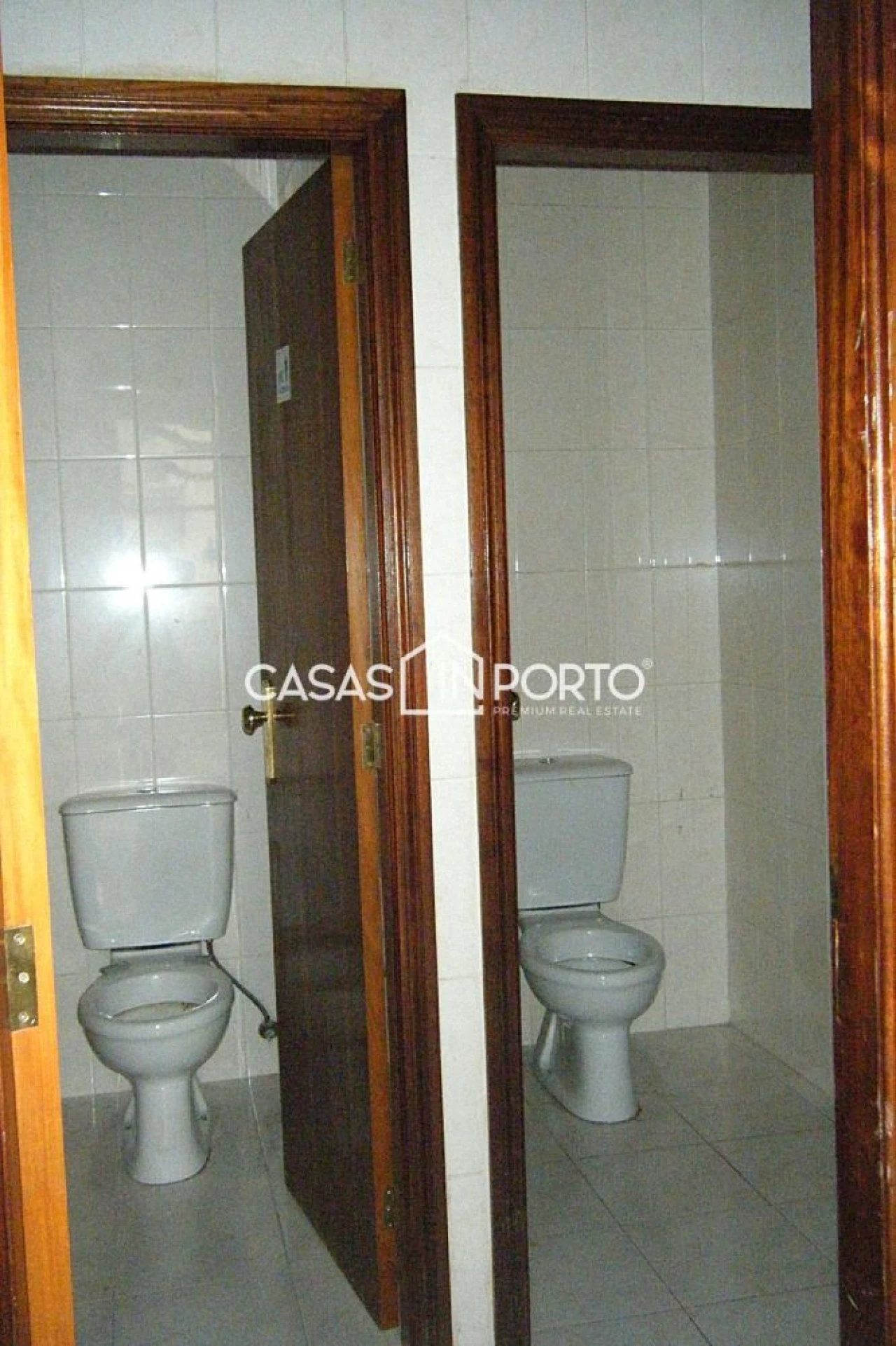 Loja para Venda em Fânzeres e São Pedro da Cova Foto 4