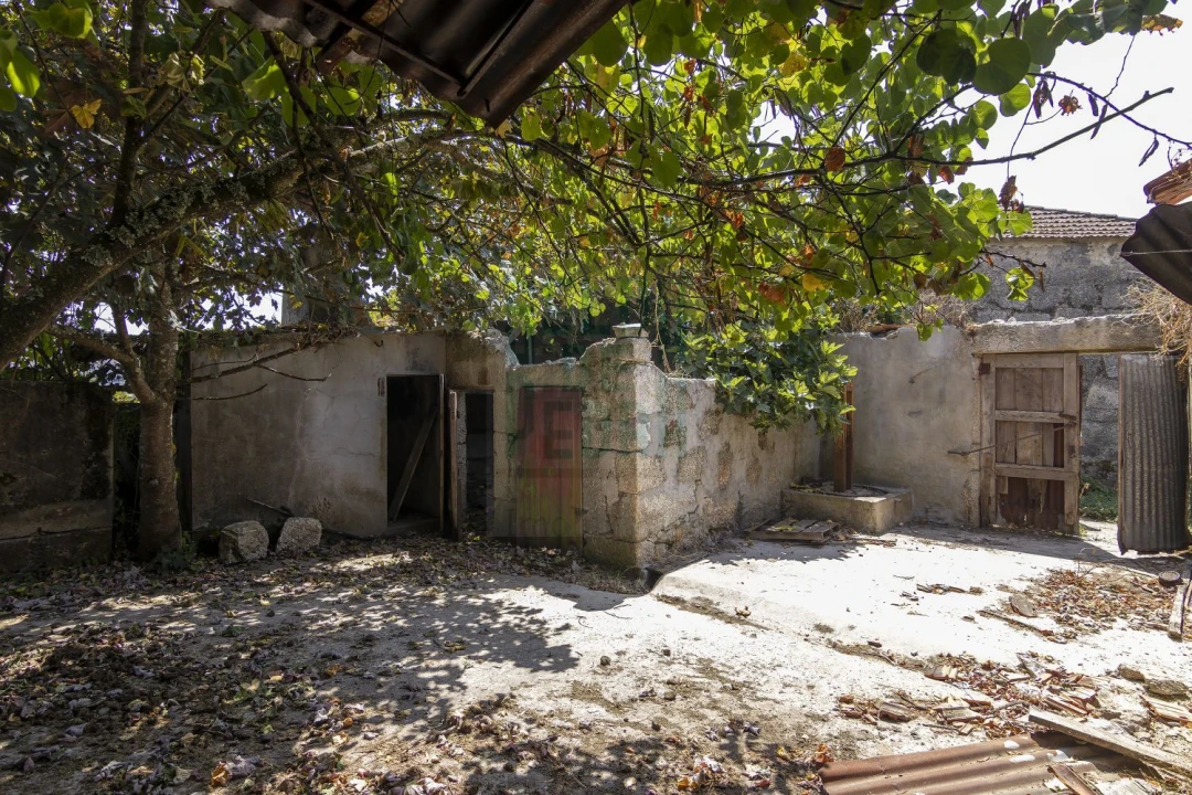 Quinta T0 para Venda em Meixomil Foto 5