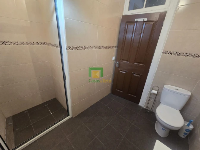 Moradia T3 para Venda em Campanario Foto 13