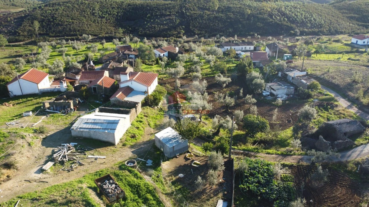 Moradia T3 para Venda em Proença-A-Nova e Peral Foto 38
