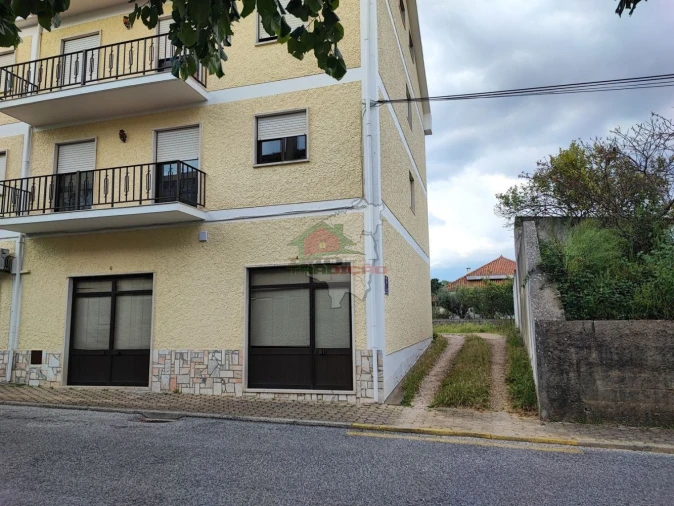 Apartamento T3 para Venda em Cernache do Bonjardim, Nesperal e Palhais Foto 31