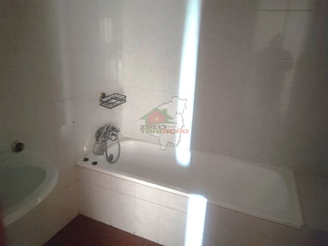 Apartamento T3 para Venda em Cernache do Bonjardim, Nesperal e Palhais Foto 24