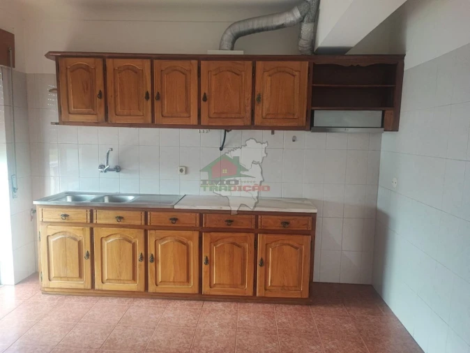 Apartamento T3 para Venda em Cernache do Bonjardim, Nesperal e Palhais Foto 27