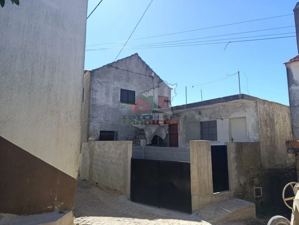 Moradia T3 para Venda em Oleiros-Amieira Foto 4