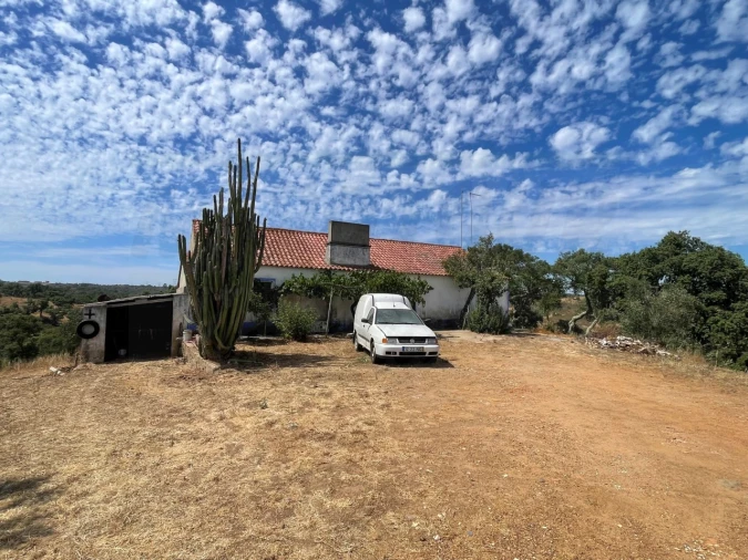 Quinta T3 para Venda em Abela Foto 25