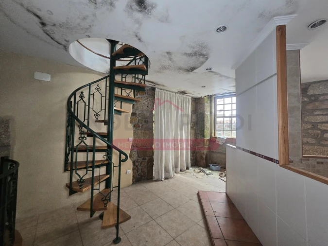 Prédio para Venda em Guarda Foto 15