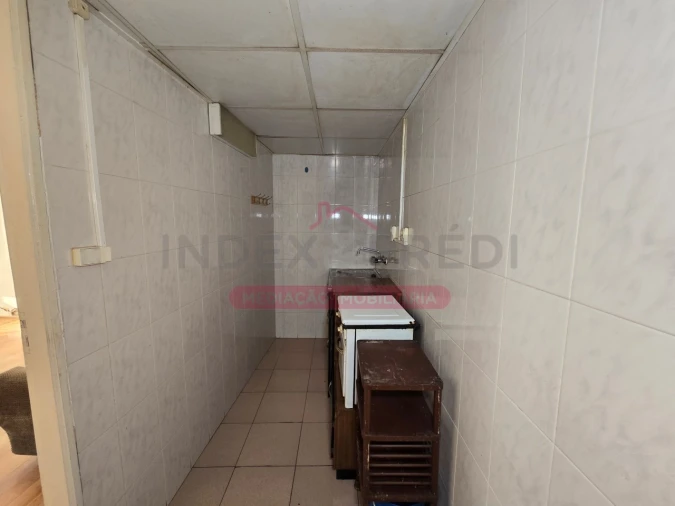 Prédio para Venda em Guarda Foto 21