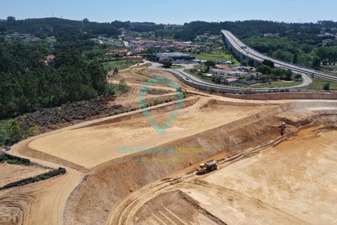 Terreno para Venda em Nogueira da Regedoura Foto 8