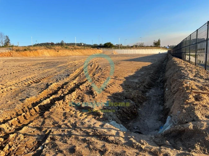Terreno para Venda em Nogueira da Regedoura Foto 4