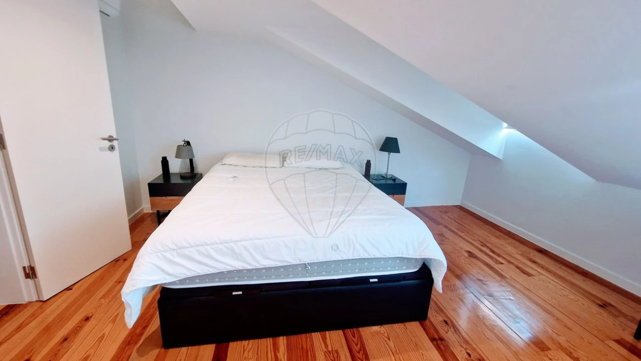 Apartamento T2 para Arrendamento em Arroios Foto 21