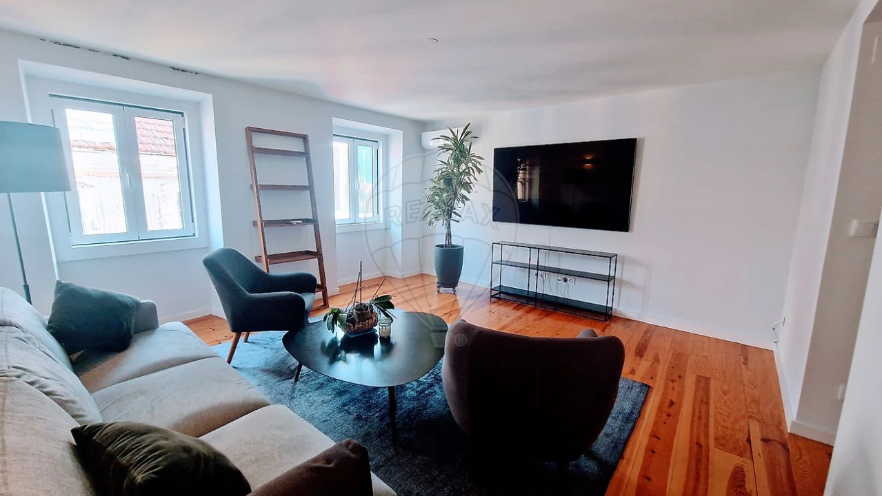 Apartamento T2 para Arrendamento em Arroios Foto 3