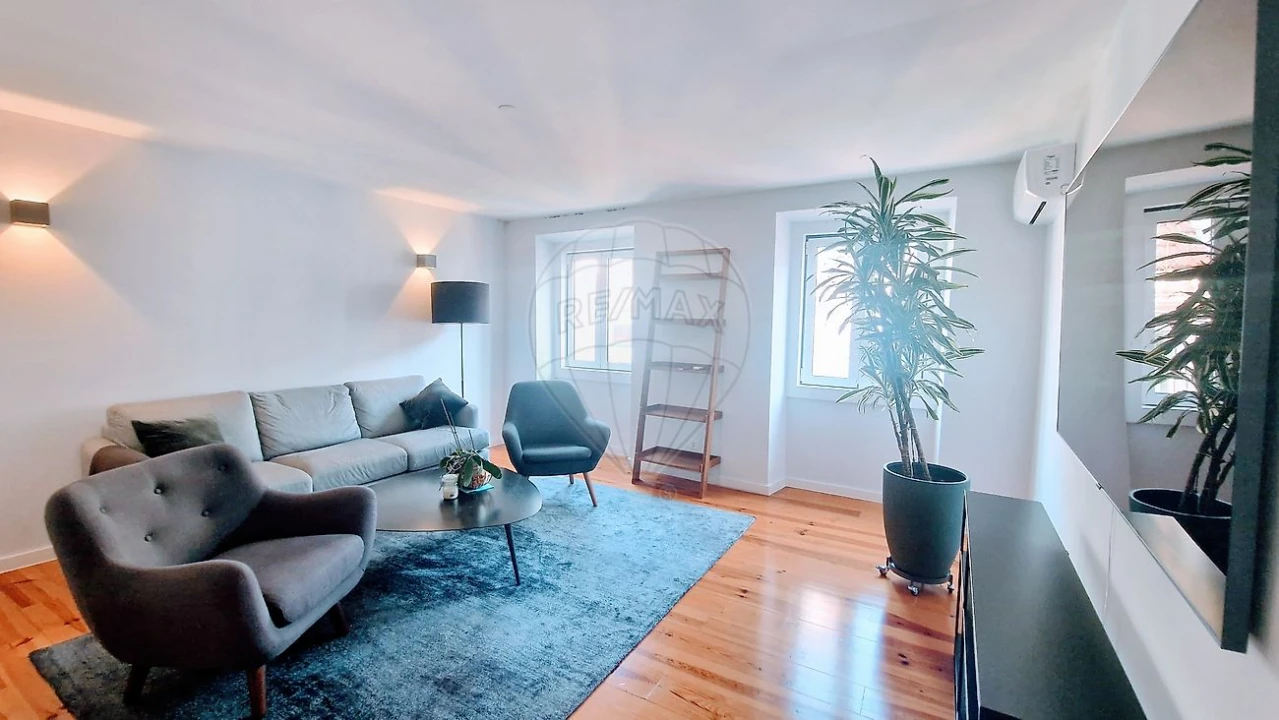 Apartamento T2 para Arrendamento em Arroios Foto 1