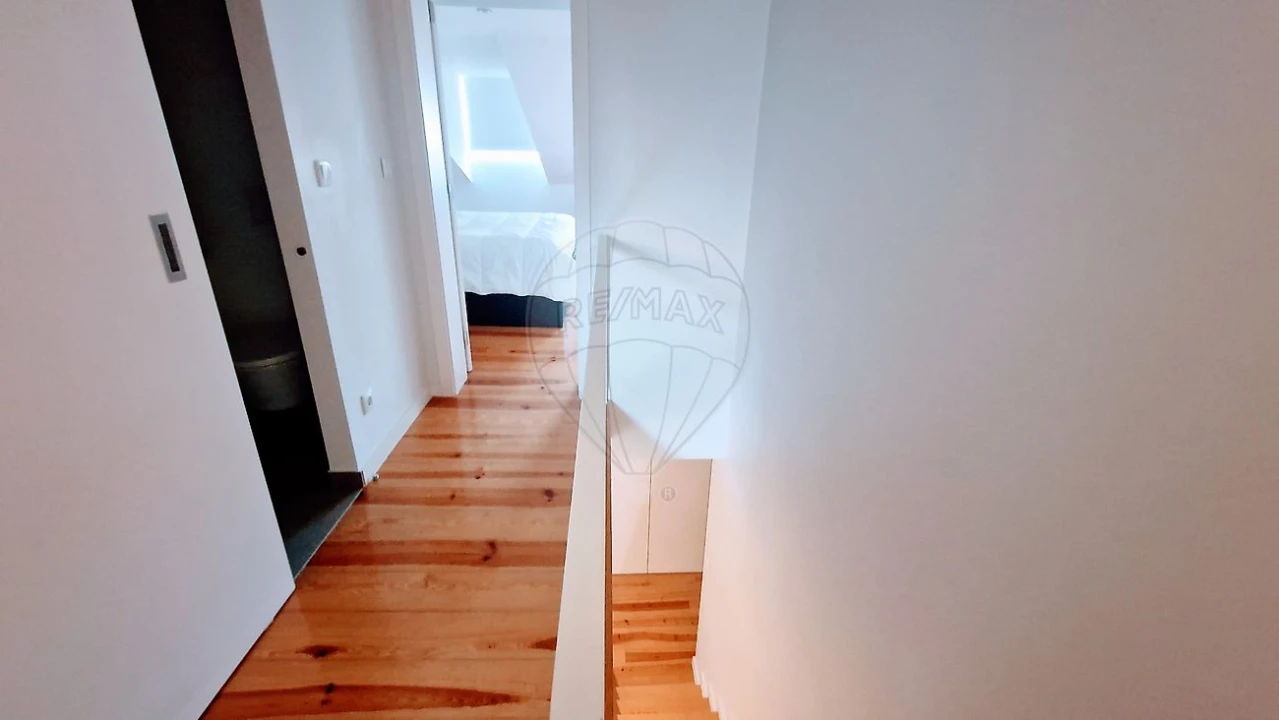 Apartamento T2 para Arrendamento em Arroios Foto 24