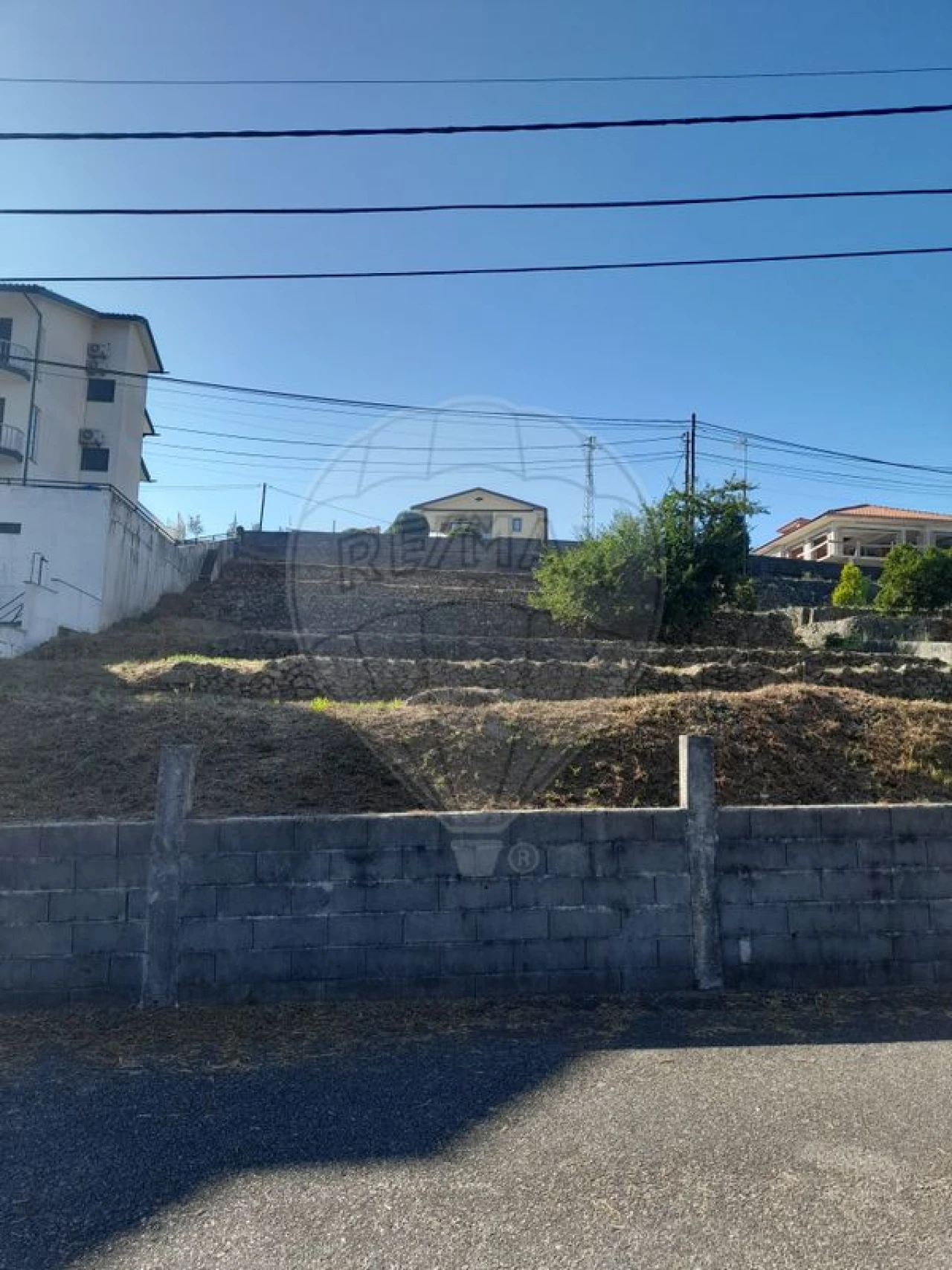 Terreno para Venda em Macieira de Cambra Foto 2