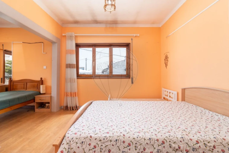 Moradia T3 para Venda em Branca Foto 18