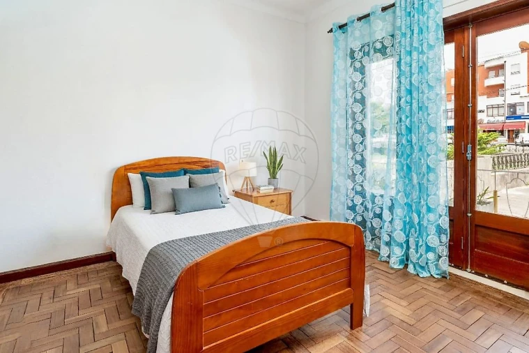 Moradia T3 para Venda em Branca Foto 4