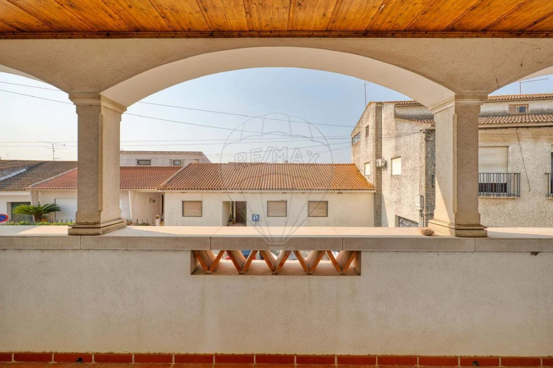 Moradia T3 para Venda em Golegã Foto 31