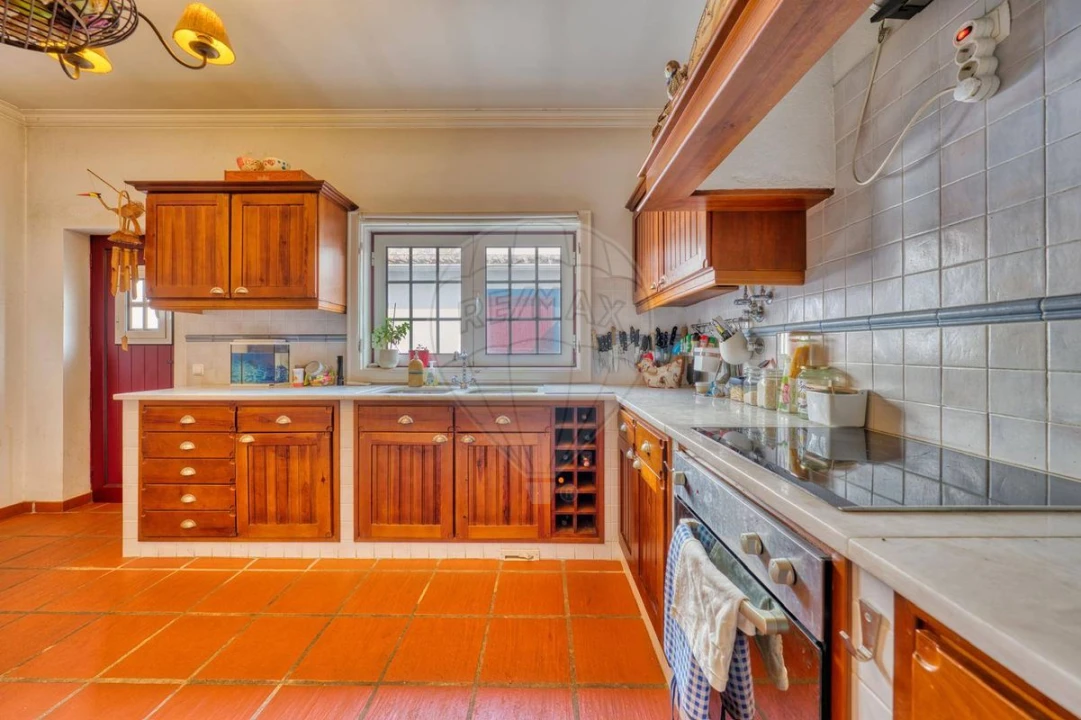 Moradia T3 para Venda em Golegã Foto 13