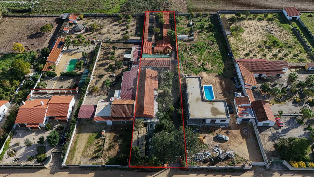 Moradia T4 para Venda em Salvaterra de Magos e Foros de Salvaterra Foto 2