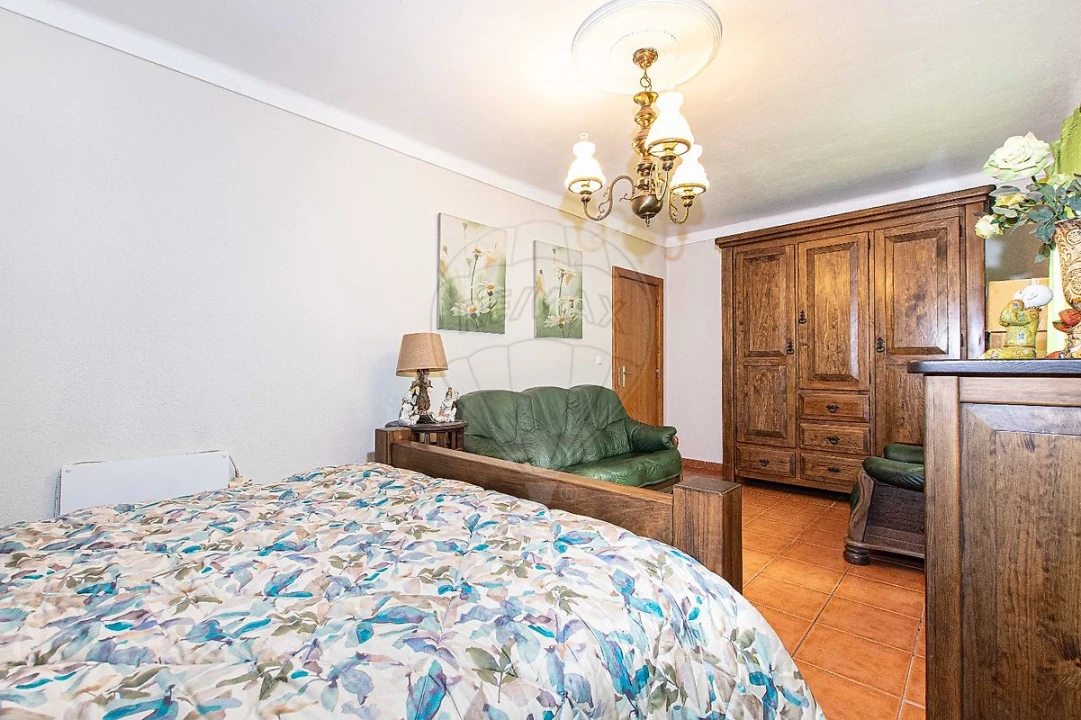 Moradia T4 para Venda em Salvaterra de Magos e Foros de Salvaterra Foto 9