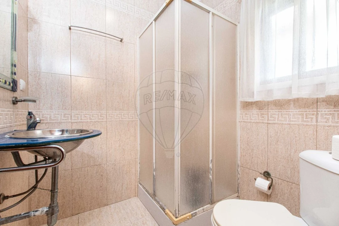 Moradia T4 para Venda em Salvaterra de Magos e Foros de Salvaterra Foto 12