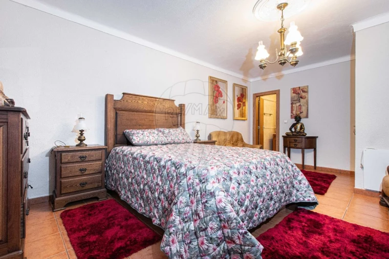 Moradia T4 para Venda em Salvaterra de Magos e Foros de Salvaterra Foto 5