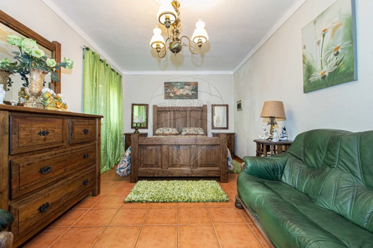 Moradia T4 para Venda em Salvaterra de Magos e Foros de Salvaterra Foto 8