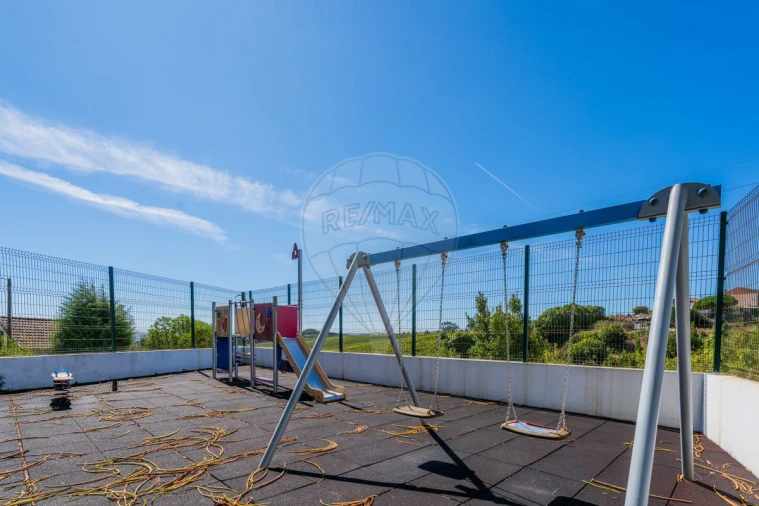 Apartamento T3 para Venda em Vila Verde dos Francos Foto 17