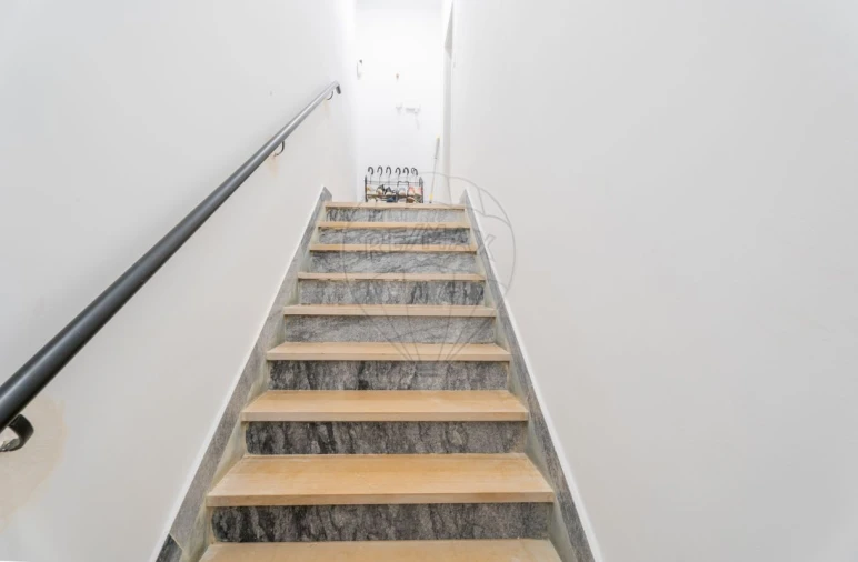 Apartamento T3 para Venda em Vila Verde dos Francos Foto 14