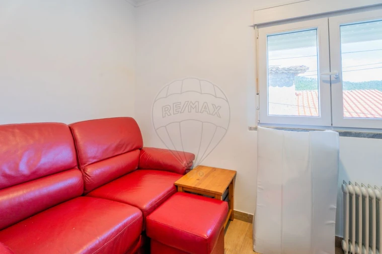 Apartamento T3 para Venda em Vila Verde dos Francos Foto 8