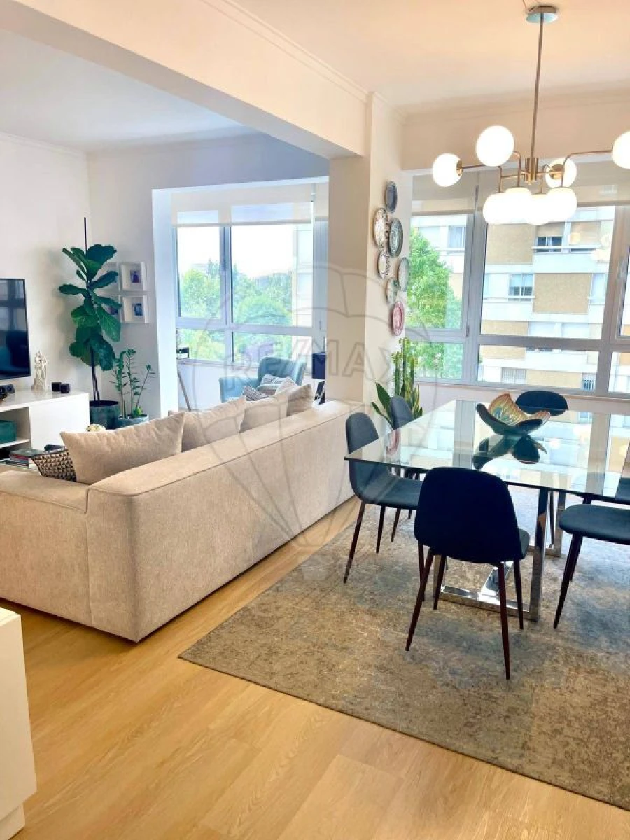 Apartamento T3 para Venda em Moscavide e Portela Foto 9