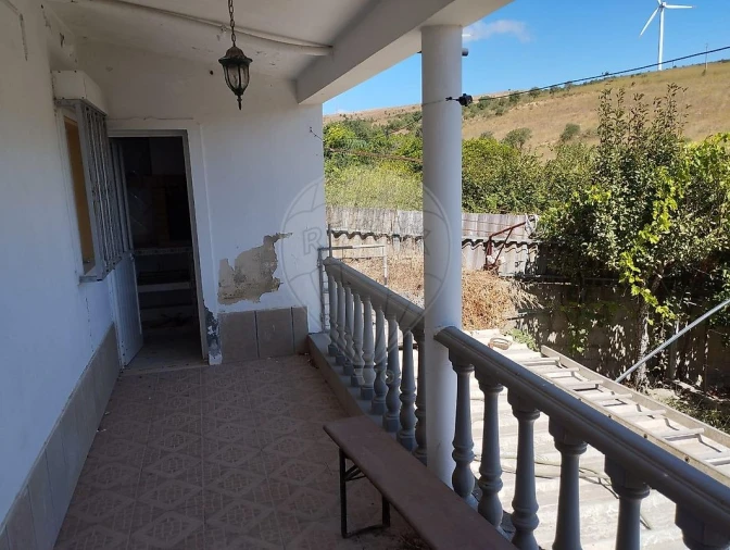 Terreno para Venda em Santo Antão e São Julião do Tojal Foto 4