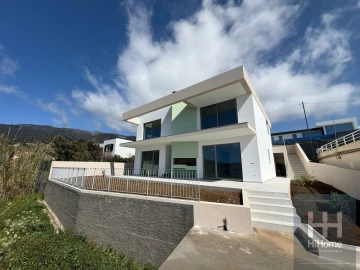 Moradia T2 para Venda em Arco da Calheta