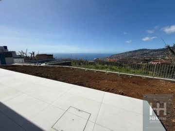 Moradia T2 para Venda em Arco da Calheta