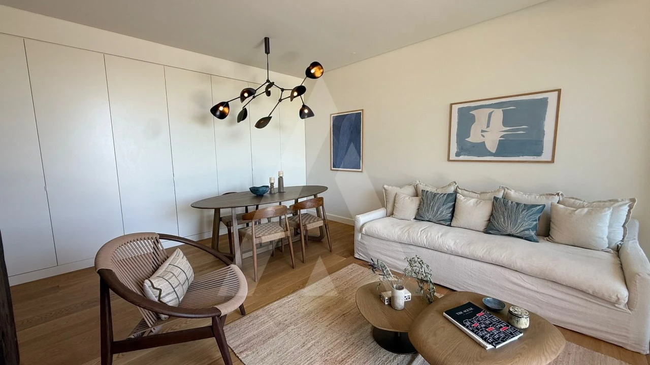 Apartamento T2 para Venda em Quarteira Foto 4