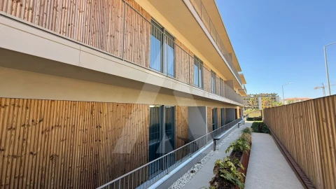 Apartamento T2 para Venda em Quarteira