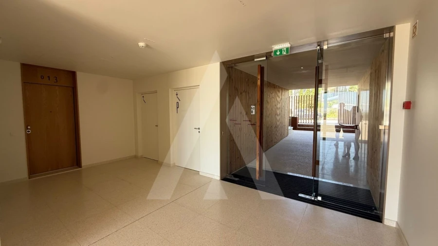 Apartamento T2 para Venda em Quarteira Foto 26