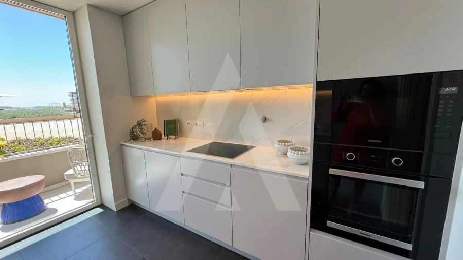 Apartamento T2 para Venda em Quarteira Foto 13