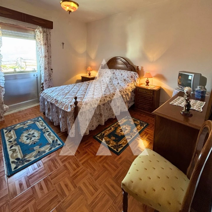 Moradia T3 para Venda em Salamonde Foto 9