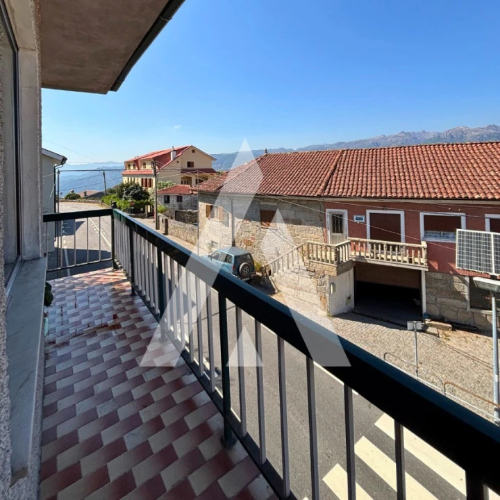 Moradia T3 para Venda em Salamonde Foto 19