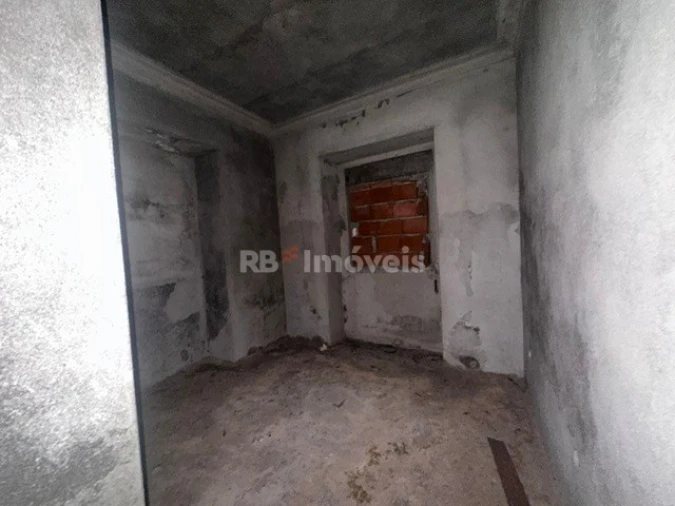 Moradia T4 para Venda em Tramagal Foto 11