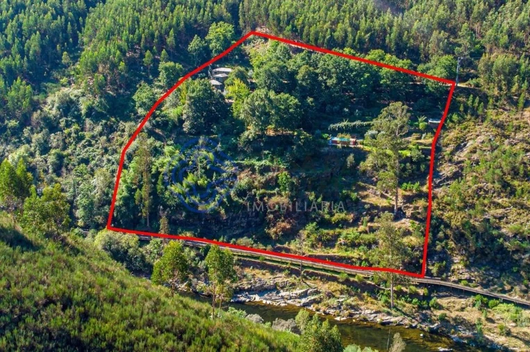 Quinta T4 para Venda em Canelas e Espiunca Foto 75