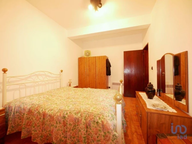 Moradia T3 para Venda em Corte do Pinto Foto 10