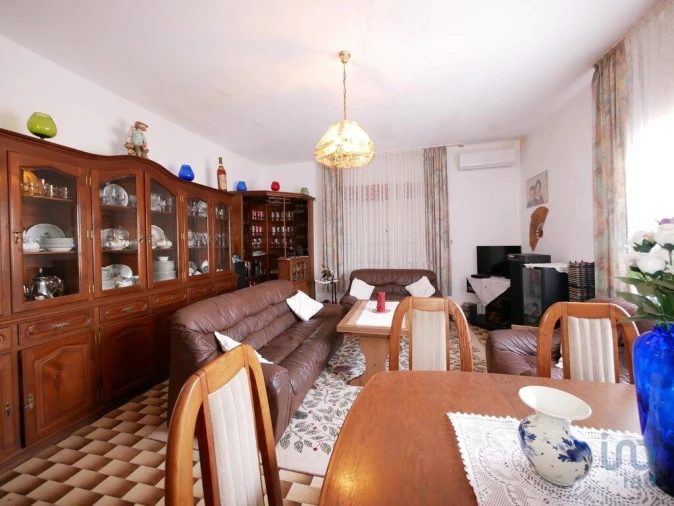 Moradia T3 para Venda em Corte do Pinto Foto 6